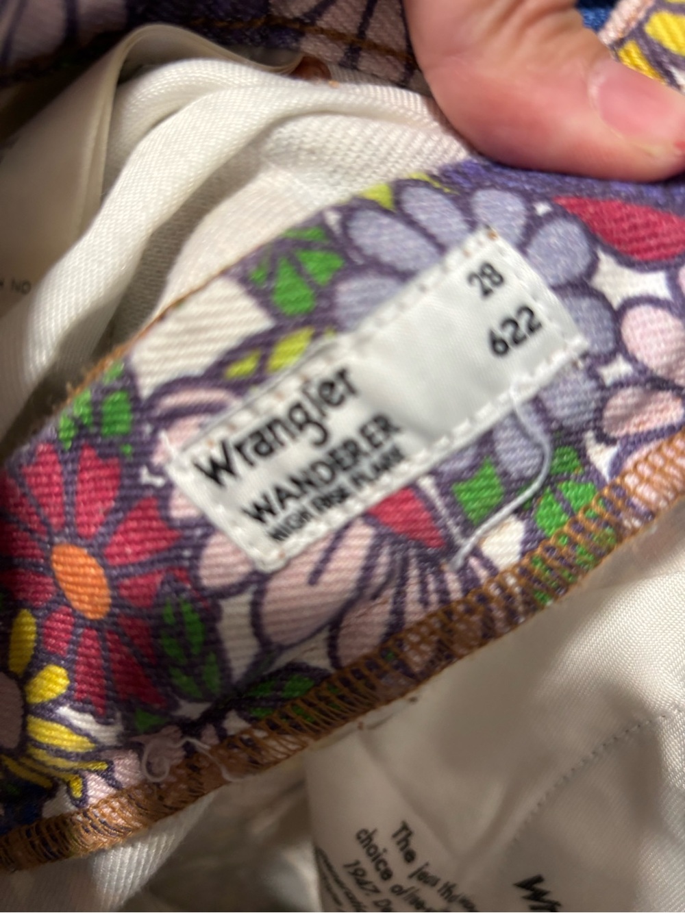 Wrangler Wanderer High Rise Flare Jeans Flower Floral Print Hippie Size 28 - Picture 8 of 11